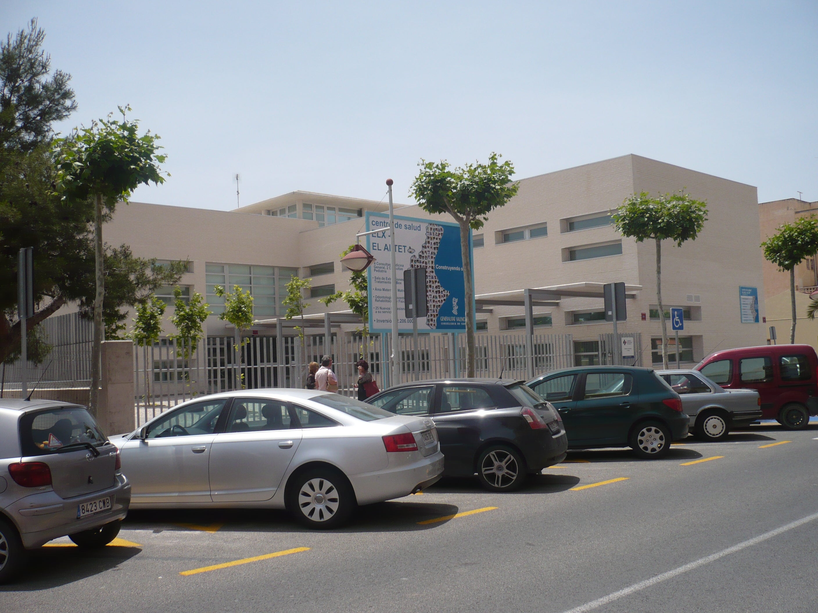La Conselleria de Sanidad pone en marcha en julio atención continuada de urgencias los 365 días del año en el centro de salud de El Altet de Elche La Conselleria de Sanidad pone en marcha en julio atención continuada de urgencias los 365 días del año en el centro de salud de El Altet de Elche