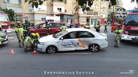 Estado en el que quedó el taxi implicado en el accidente