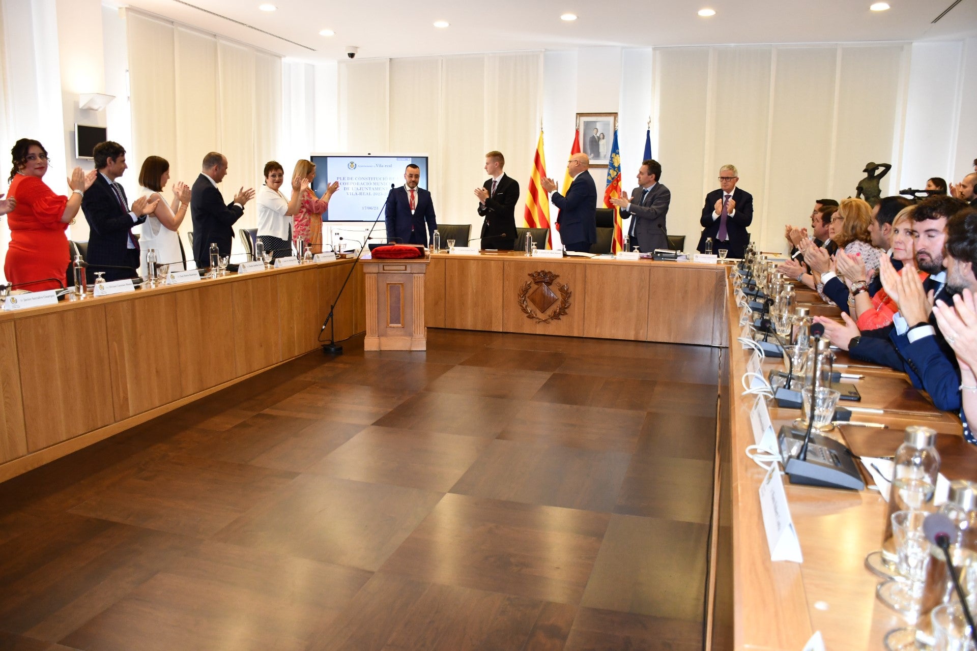 Javier López, Toni Marín y Sabina Escrig las novedades en el equipo de gobierno de Vila-real Javier López, Toni Marín y Sabina Escrig las novedades en el equipo de gobierno de Vila-real