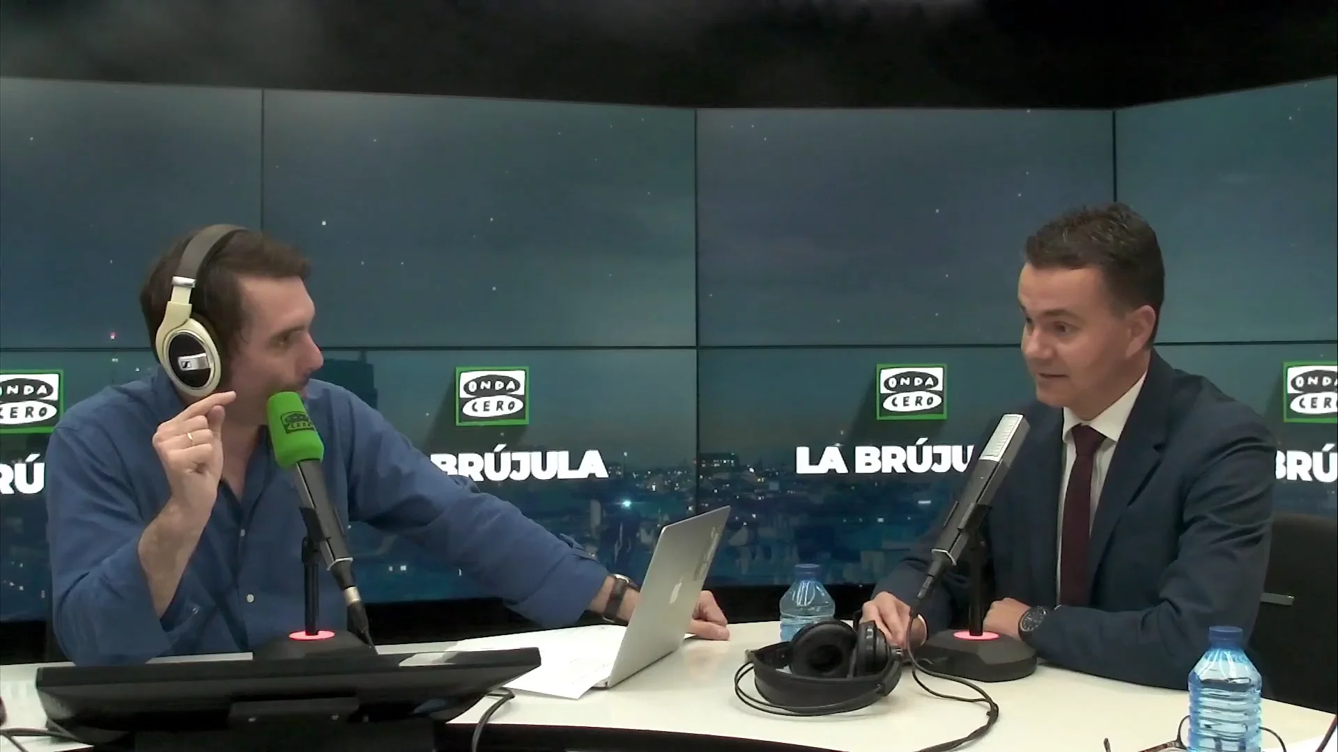 Rafa Latorre entrevista a Héctor Gómez Rafa Latorre entrevista a Héctor Gómez
