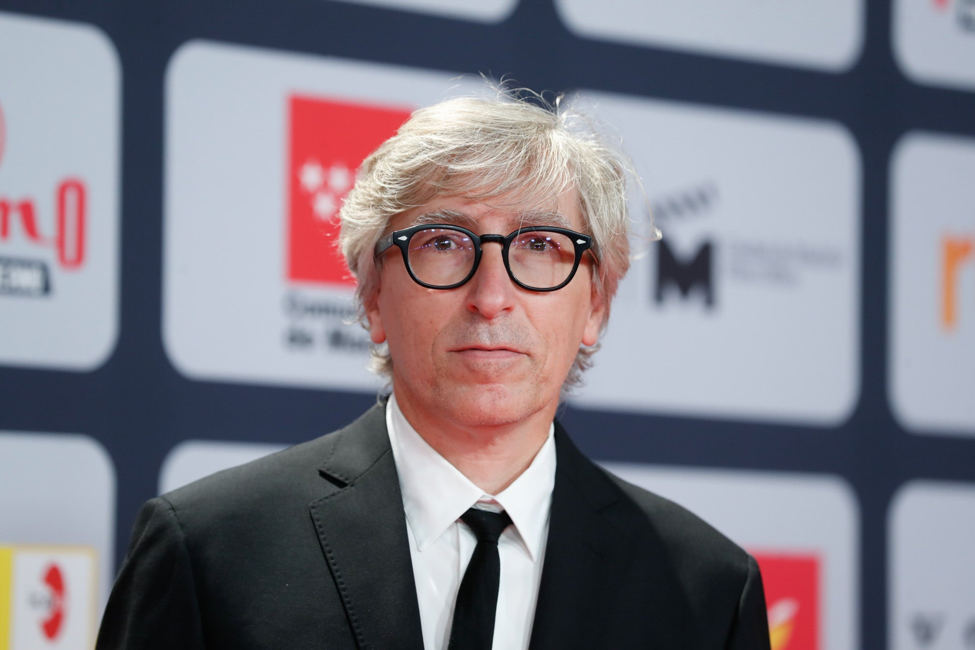 David Trueba presenta su documental sobre la Reina Sofía: "No es una persona tan secundaria como quiere aparentar" David Trueba presenta su documental sobre la Reina Sofía: "No es una persona tan secundaria como quiere aparentar"