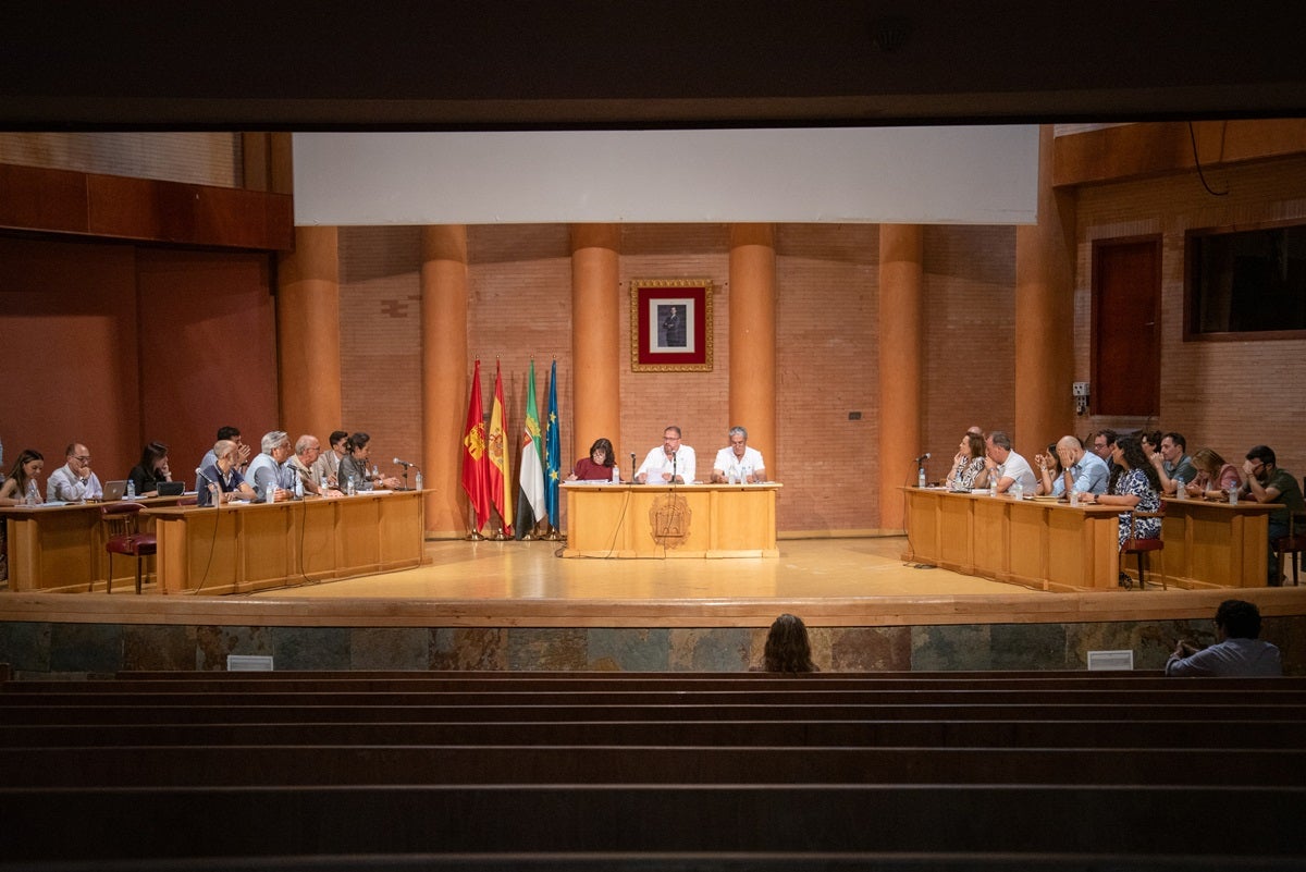Los últimos jueves de cada mes se celebrarán los plenos del Ayuntamiento de Mérida Los últimos jueves de cada mes se celebrarán los plenos del Ayuntamiento de Mérida