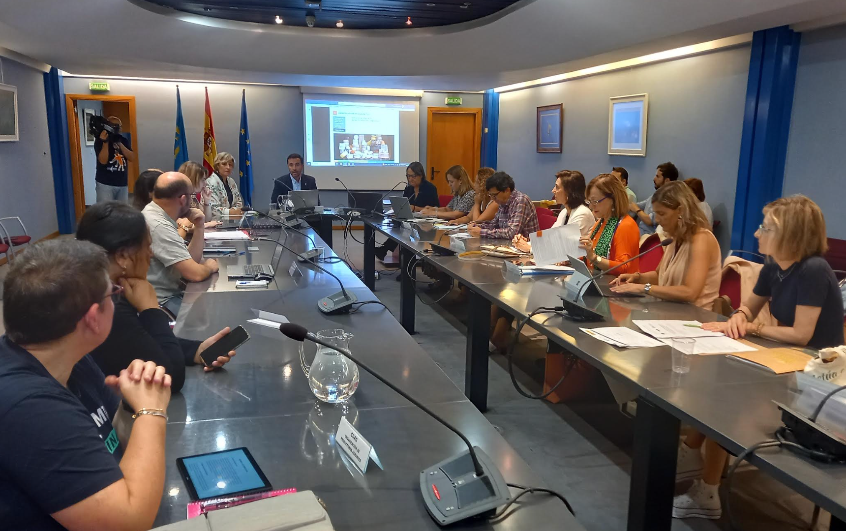 Reunión del comité de seguimiento del Programa de Desarrollo Rural (PDR) del Principado Reunión del comité de seguimiento del Programa de Desarrollo Rural (PDR) del Principado