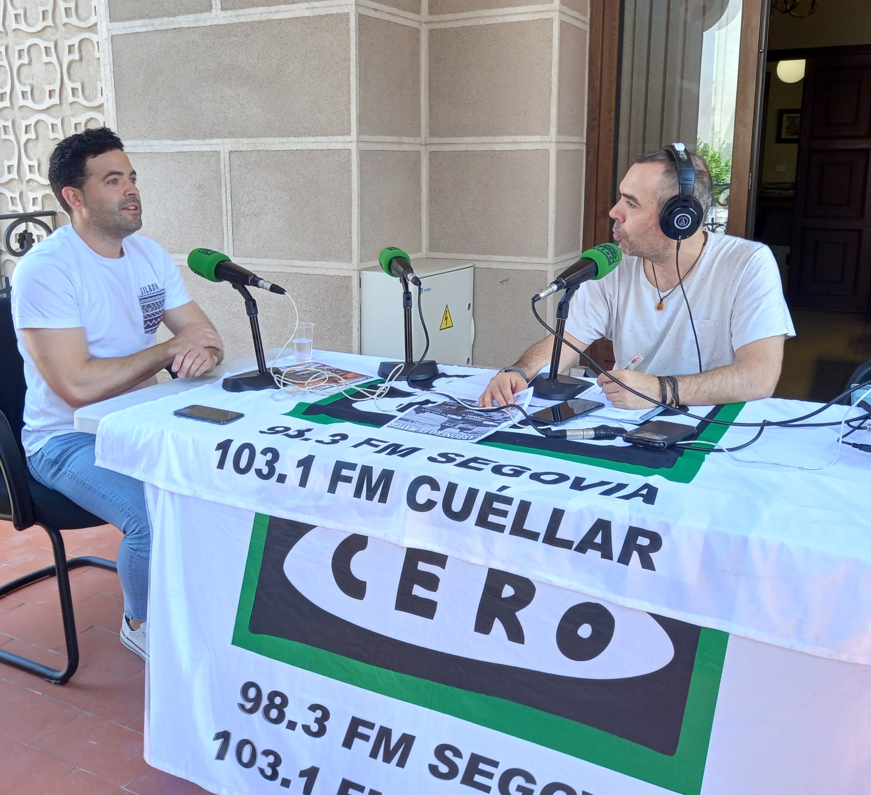 La escuela de tamboril finaliza el curso con una actuación en la noche de San Juan La escuela de tamboril finaliza el curso con una actuación en la noche de San Juan