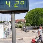 Termómetro en el Puente del Cachorro Termómetro en el Puente del Cachorro