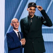 Los Spurs eligen al francés Wembanyama en el número uno del draft Los Spurs eligen al francés Wembanyama en el número uno del draft