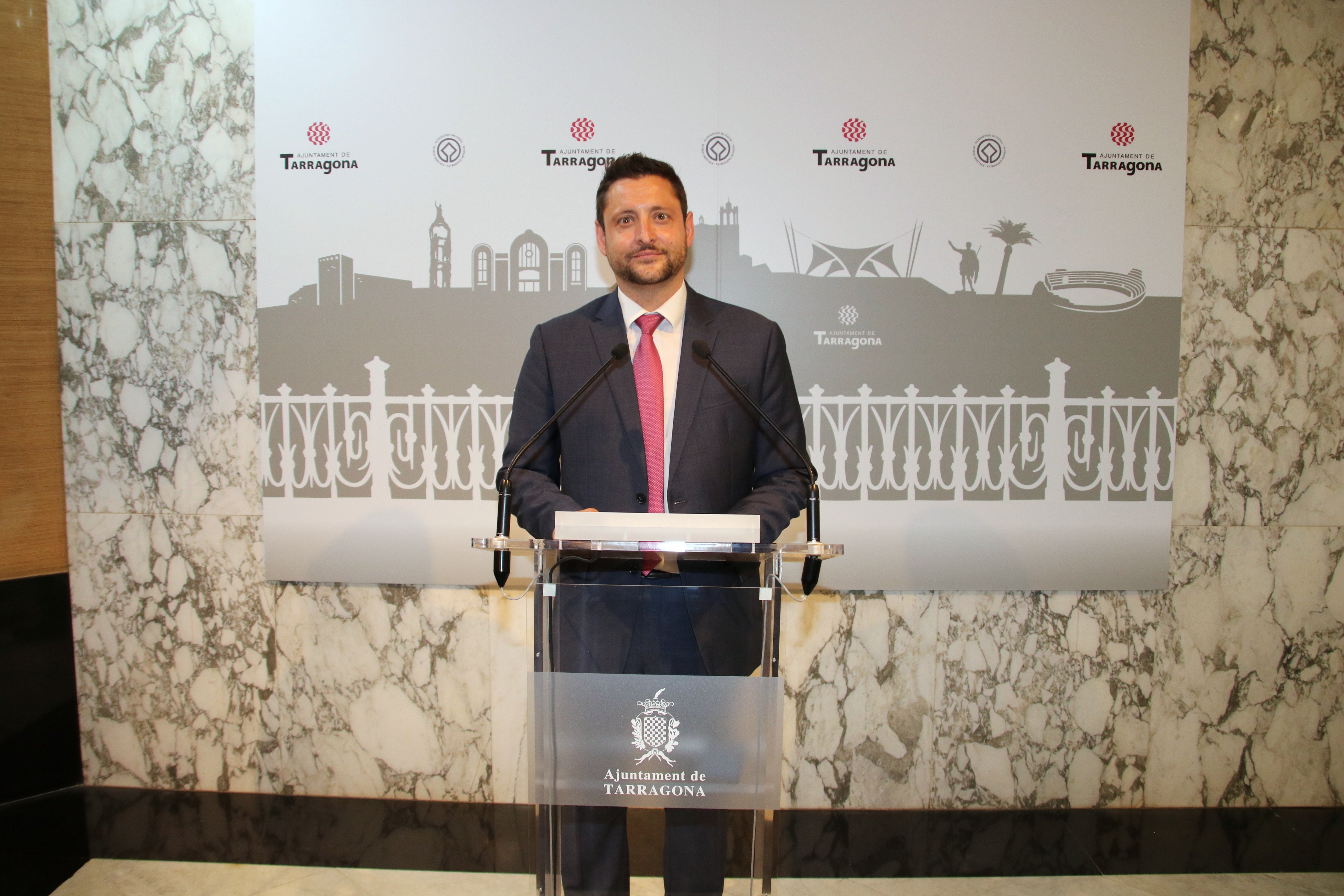 L'Ajuntament de Tarragona es retira com a acusació particular del cas Inipro L'Ajuntament de Tarragona es retira com a acusació particular del cas Inipro