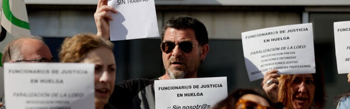 ¿Comparte que el Gobierno no negocie con los funcionarios de Justicia para desbloquear el funcionamiento de los tribunales?