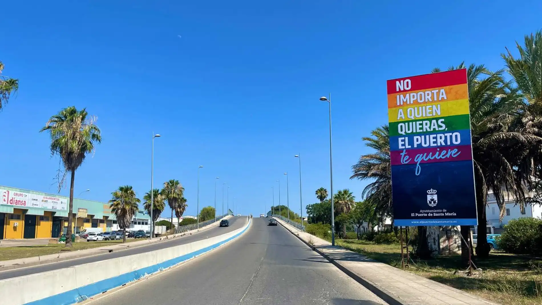 Entrada de la ciudad de El Puerto con el nuevo cartel