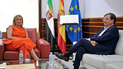Blanca Martín y Guillermo Fernández Vara Blanca Martín y Guillermo Fernández Vara