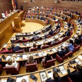 Primera sesión de la XI legislatura en Les Corts Valencianes. Archivo. 