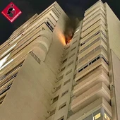Se quema, sin provocar heridos, un piso 17 en la Avenida Montecarlo de Benidorm Se quema, sin provocar heridos, un piso 17 en la Avenida Montecarlo de Benidorm