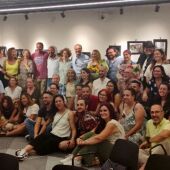 Participantes de la película 'Death Café' el día de la premiére en El Corte Inglés de Badajoz