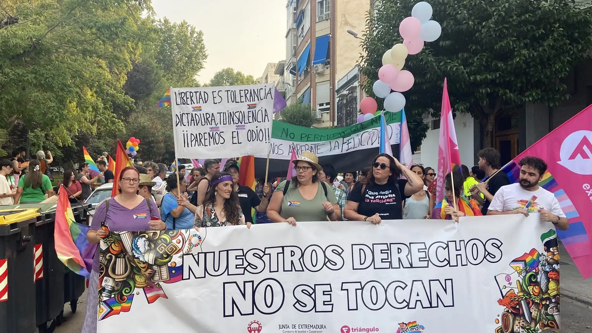 Extremadura saca su Orgullo a las calles 
