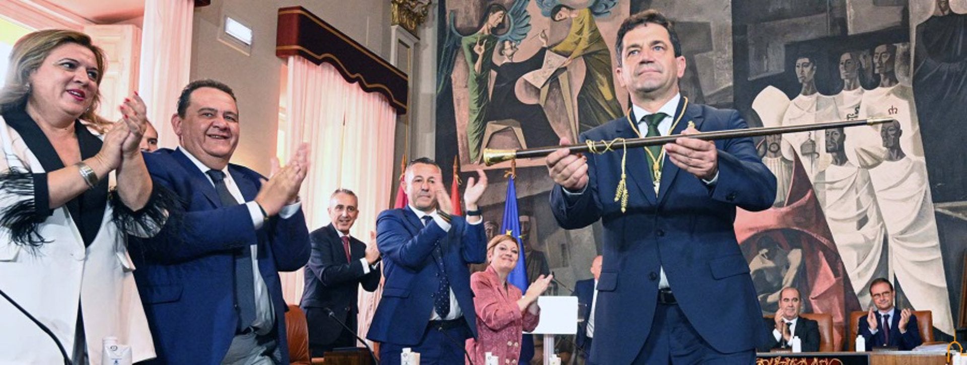 Luchar contra la despoblación y mejorar el ciclo del agua, objetivos de Valverde como nuevo presidente de la Diputación de Ciudad Real Luchar contra la despoblación y mejorar el ciclo del agua, objetivos de Valverde como nuevo presidente de la Diputación de Ciudad Real