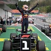 Max Verstappen gana el Gran Premio de Austria