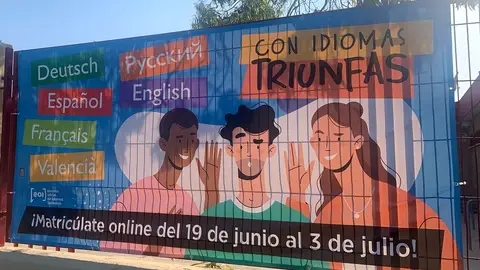 Novedades del próximo curso y plazos para matricularse en la Escuela Oficial de Idiomas de Torrevieja escuela idiomas