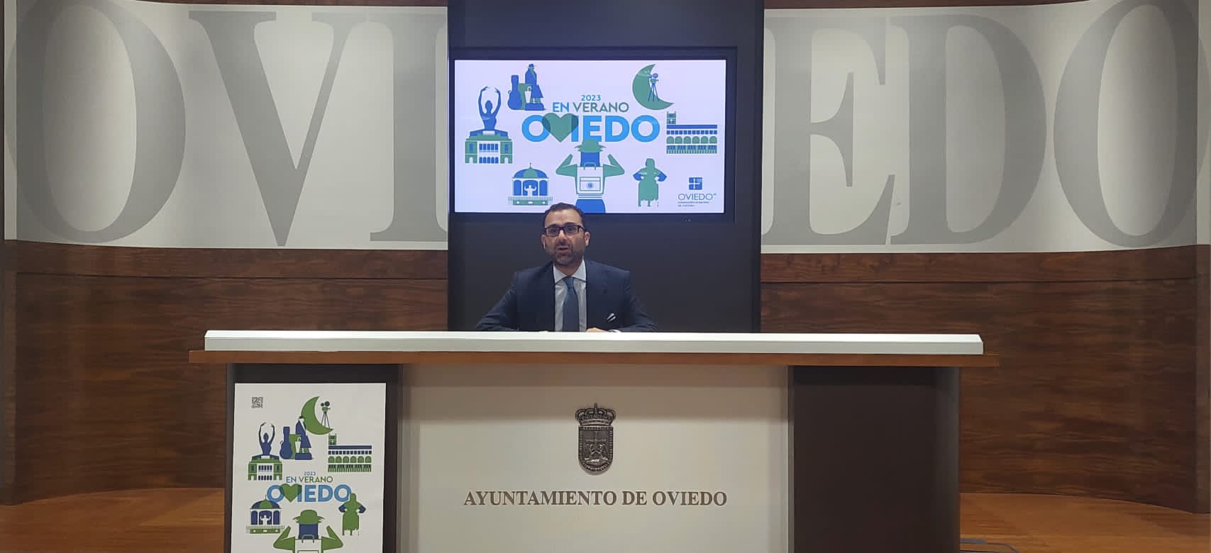 La banda de música vuelve al quiosco de "El Bombé" y Lorca se estrena en Oviedo La banda de música vuelve al quiosco de "El Bombé" y Lorca se estrena en Oviedo
