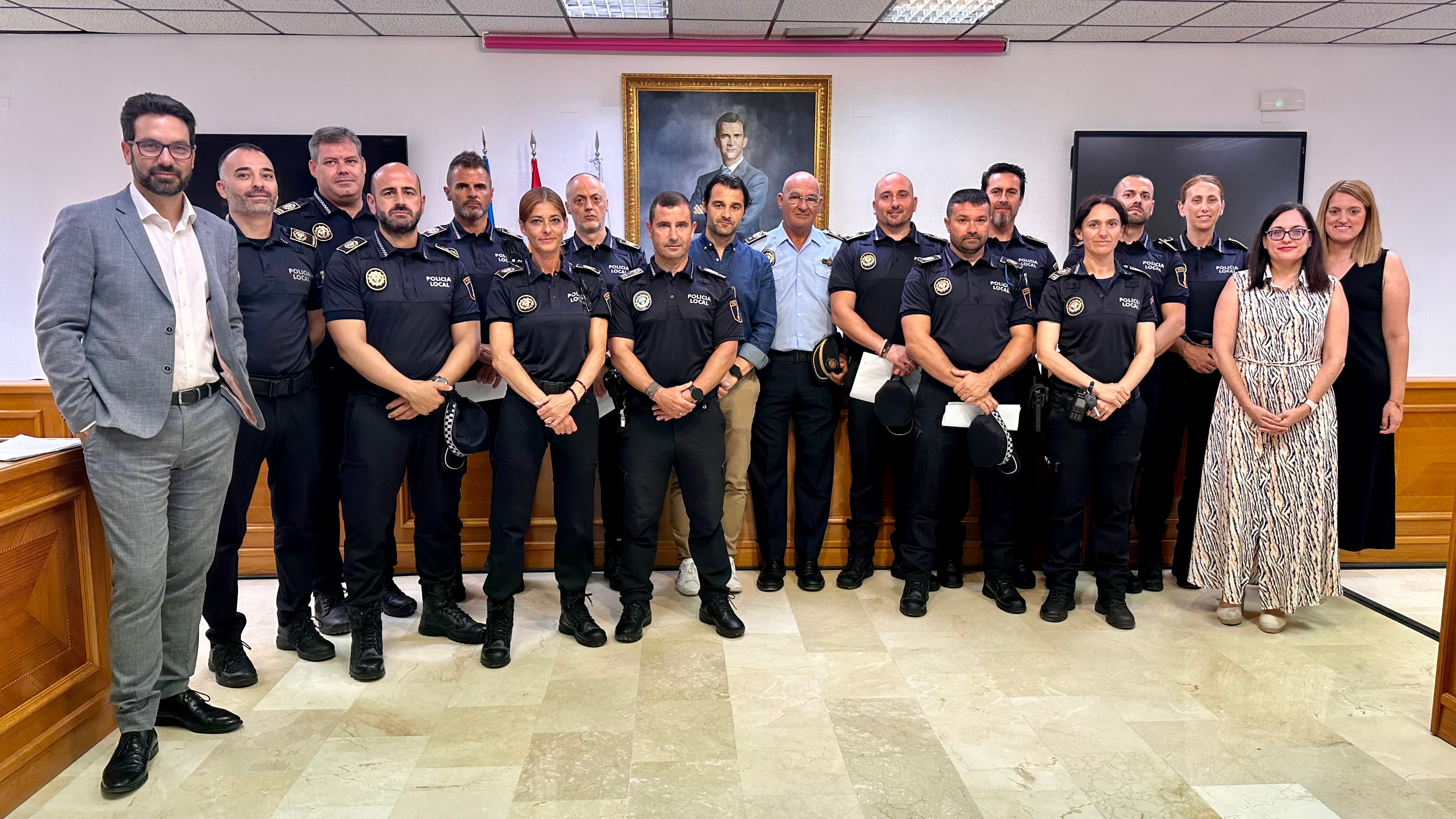 15 Policias locales toman posesión de sus cargos en Torrevieja 15 Policias locales toman posesión de sus cargos en Torrevieja