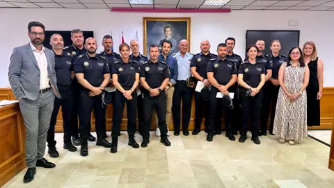 15 Policias locales toman posesión de sus cargos en Torrevieja policias locales