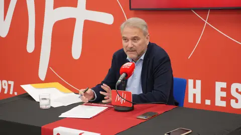 Juan José Ruiz Juan José Ruiz