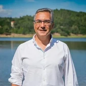 Luis Menor non quere acumular cargos Luis Menor non quere acumular cargos