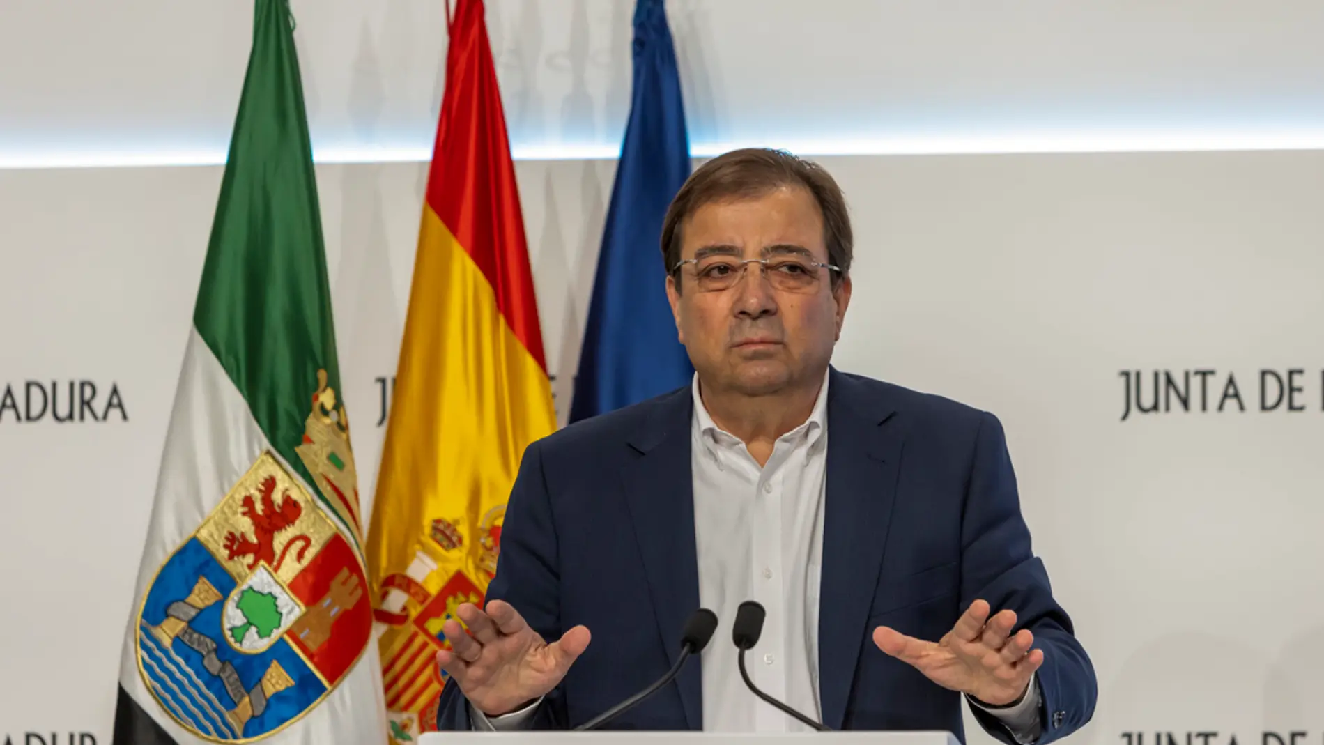 El presidente en funciones de la Junta de Extremadura, Guillermo Fernández Vara, 