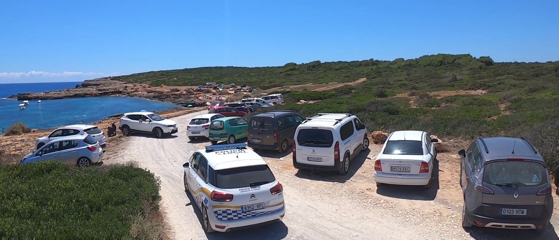 El truco viral para enfriar tu coche este verano antes de poner el aire acondicionado El truco viral para enfriar tu coche este verano antes de poner el aire acondicionado