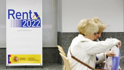 Hacienda ha devuelto 140,8 millones a más de 264.700 contribuyentes extremeños tras cerrar la Campaña de la Renta Hacienda ha devuelto 140,8 millones a más de 264.700 contribuyentes extremeños tras cerrar la Campaña de la Renta