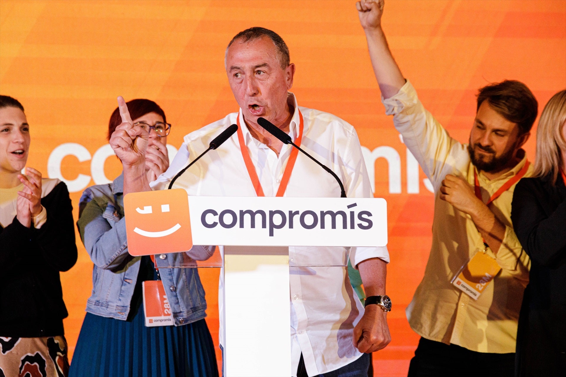 Joan Baldoví, sobre la 'herencia universal' de Yolanda Díaz: "Los hijos de los dueños de Inditex probablemente no lo necesiten" Joan Baldoví, sobre la 'herencia universal' de Yolanda Díaz: "Los hijos de los dueños de Inditex probablemente no lo necesiten"