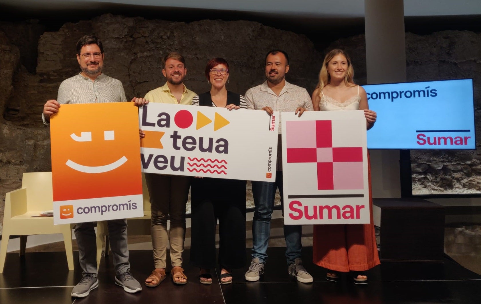 Ley de Igualdad Lingüística, financiación y competencias de Cercanías, en el programa electoral de Compromís-Sumar Ley de Igualdad Lingüística, financiación y competencias de Cercanías, en el programa electoral de Compromís-Sumar