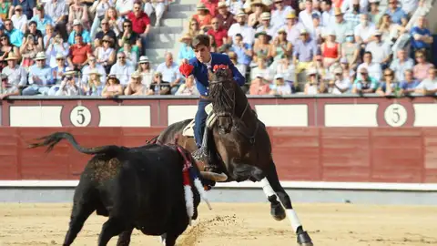 Guillermo Hermoso de Mendoza Guillermo Hermoso de Mendoza
