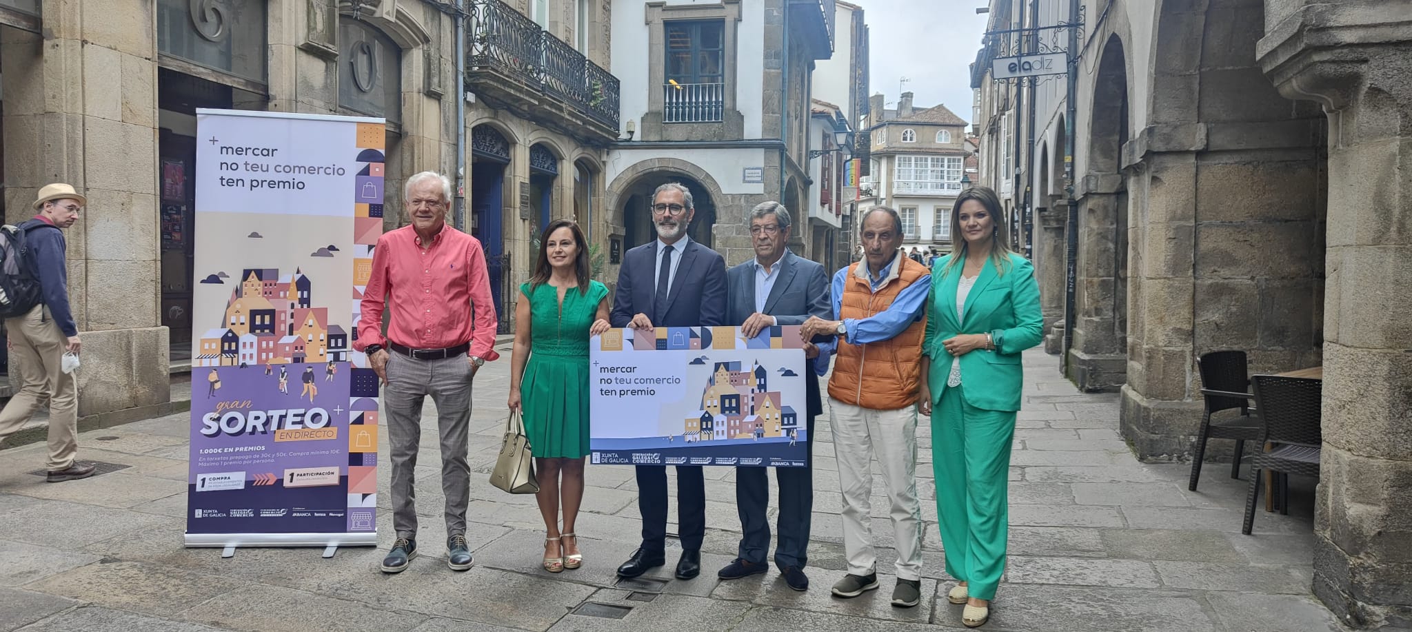 A campaña "Mercar no teo comercio" chega a 35 localidades de Galicia A campaña "Mercar no teo comercio" chega a 35 localidades de Galicia