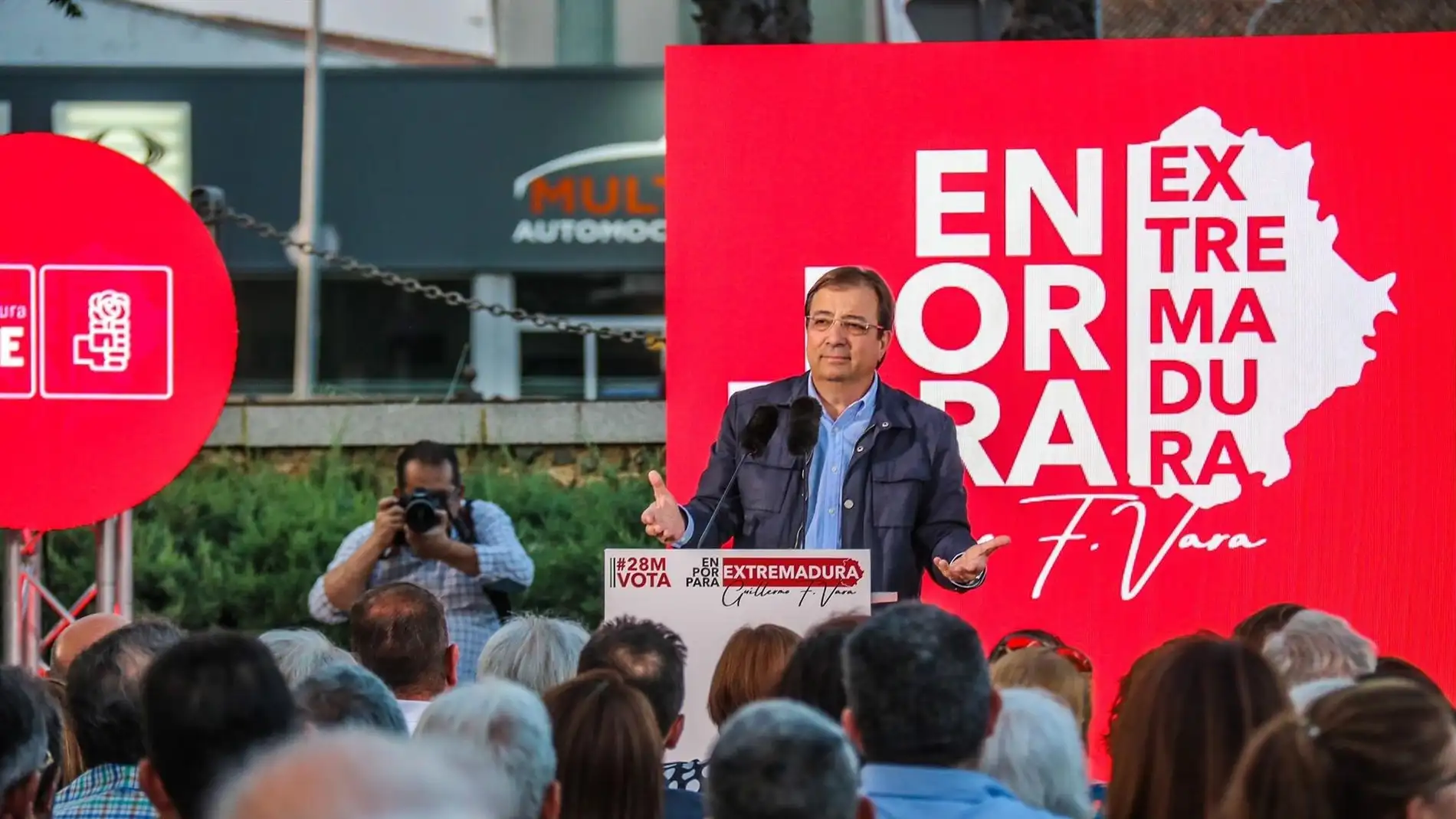 Vara dice que le gustaría que su sucesor al frente del PSOE extremeño fuese un "candidato de consenso"