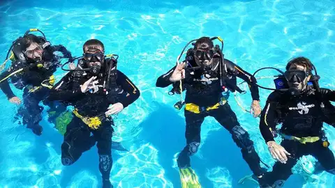 Bautizo de buceo en la isla de Ibiza Bautizo de buceo en la isla de Ibiza