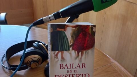 Bailar en el desierto, de Juan Arnau