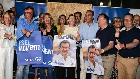 María Guardiola confía en que Feijóo complete el cambio de ciclo político y que se superen los agravios hacia Extremadura María Guardiola confía en que Feijóo complete el cambio de ciclo político y que se superen los agravios hacia Extremadura