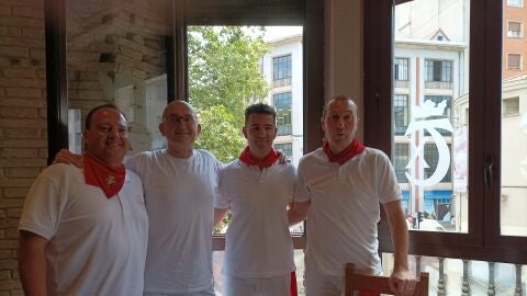 DJ Javitr&oacute;n, Arturo Armend&aacute;riz, DJ Ess y Javier Saralegui