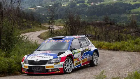 Víctor Senra e David Vázquez logran un novo triunfo na rally sur do condado Víctor Senra e David Vázquez logran un novo triunfo na rally sur do condado
