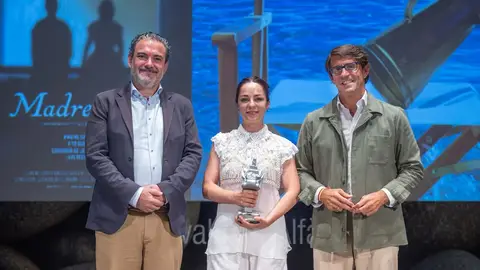 'Madreselva' de Nata Moreno corto ganador del 35 Festival de Cine de l'Alfàs del Pí. 'Madreselva' de Nata Moreno corto ganador del 35 Festival de Cine de l'Alfàs del Pí.