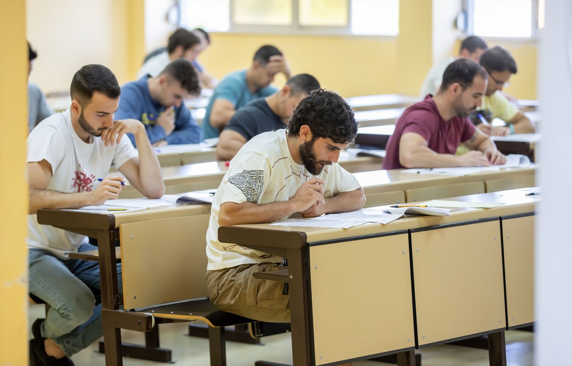 Nuevo BOE de oposiciones: más de mil plazas para funcionarios de carrera Nuevo BOE de oposiciones: más de mil plazas para funcionarios de carrera