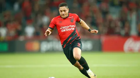 El Barça ata al brasileño Vítor Roque El Barça ata al brasileño Vítor Roque