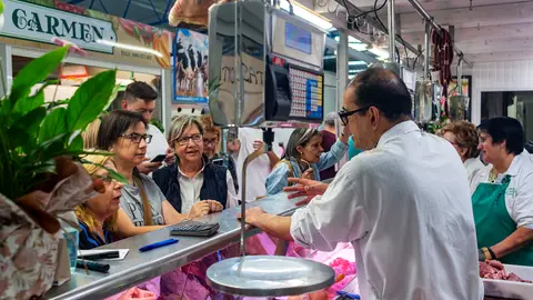 Os candidatos populares esixen a “baixada inmediata” do IVA da carne, o peixe e as conservas Os candidatos populares esixen a “baixada inmediata” do IVA da carne, o peixe e as conservas