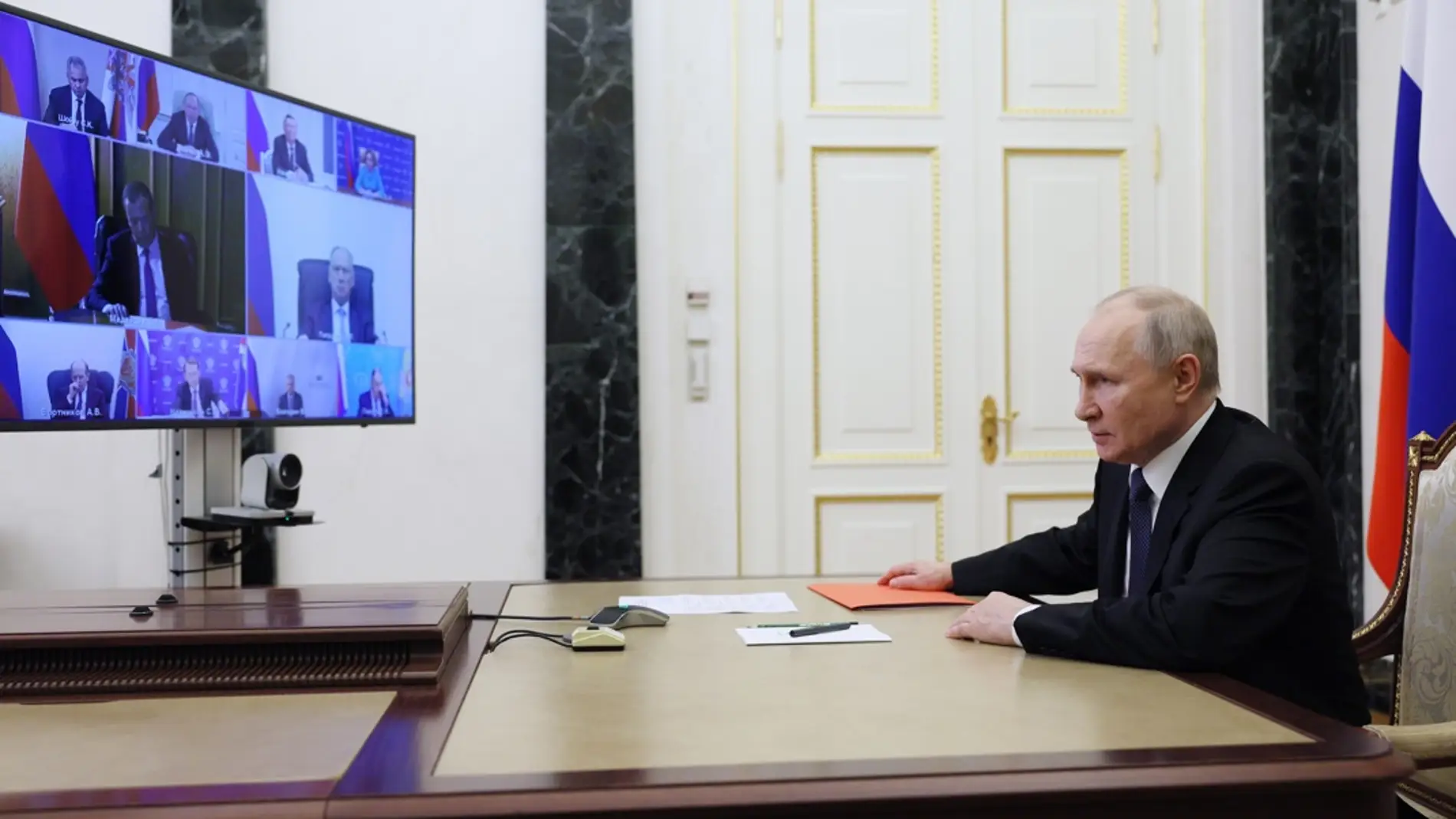 Putin se reúne con el líder del grupo Wagner, Yevgeni Prigozhin, para aminorar tensiones