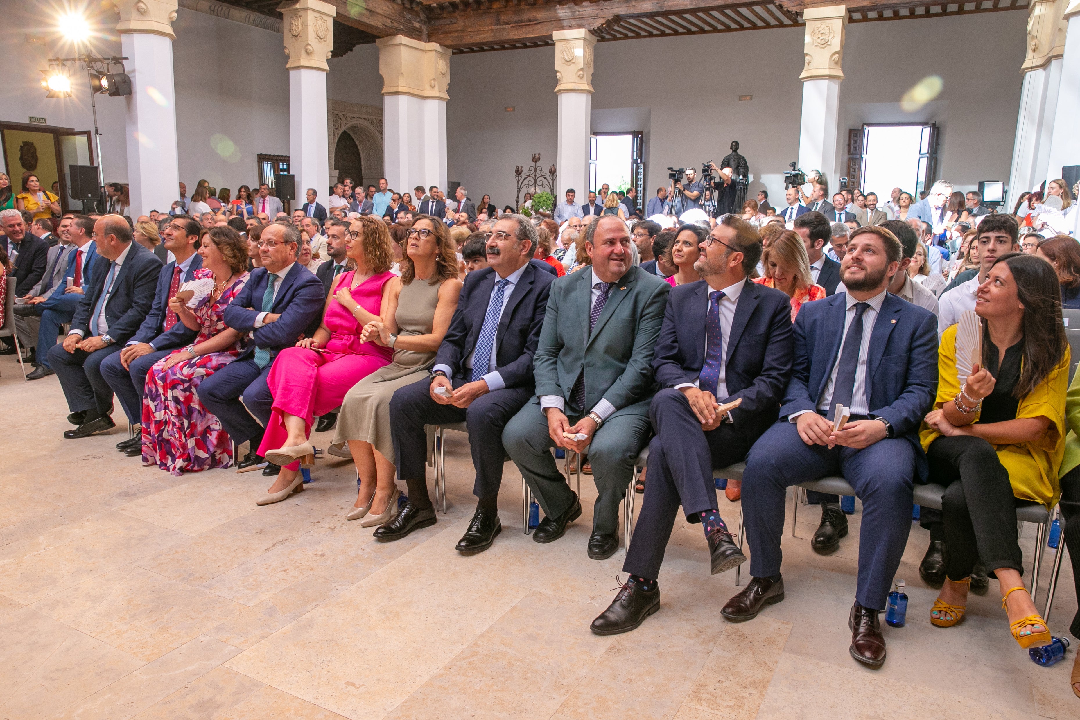 El Presidente de CLM pide a sus nuevos consejeros que "trabajen para la gente" El Presidente de CLM pide a sus nuevos consejeros que "trabajen para la gente"