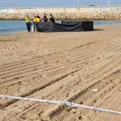 Encuentran el cadáver de un bebé en una playa de Tarragona Encuentran el cadáver de un bebé en una playa de Tarragona