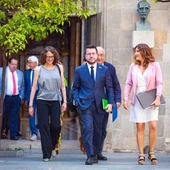 El Govern aprova la gruïtat del telèfon d'informació 012 abans d'un any i elimina la cita prèvia obligatòria El Govern aprova la gruïtat del telèfon d'informació 012 abans d'un any i elimina la cita prèvia obligatòria