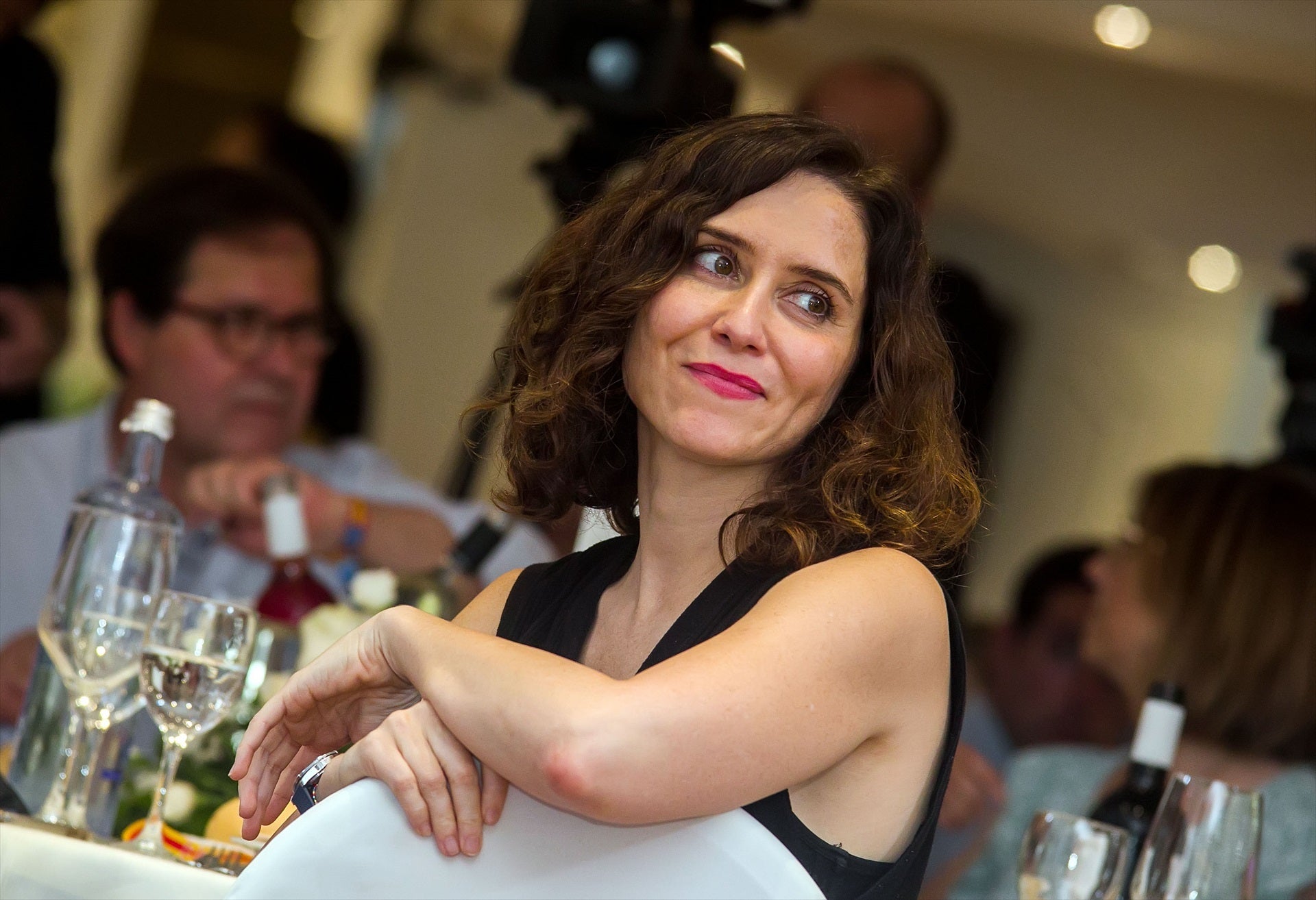 Ayuso pierde al bebé que esperaba de ocho semanas de gestación Ayuso pierde al bebé que esperaba de ocho semanas de gestación