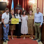 O Concello de Ourense e Ecoembes entréganlle á Asociación Española Contra o Cancro a doazón realizada polos usuarios de 'Reciclos' O Concello de Ourense e Ecoembes entréganlle á Asociación Española Contra o Cancro a doazón realizada polos usuarios de 'Reciclos'
