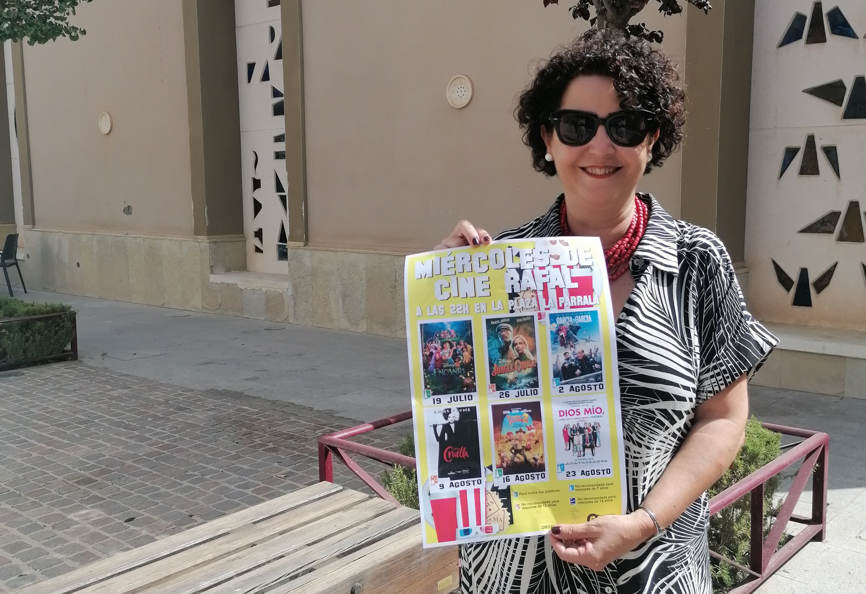 Cine de Verano de Rafal con sesiones todos los miércoles de julio y agosto Cine de Verano de Rafal con sesiones todos los miércoles de julio y agosto